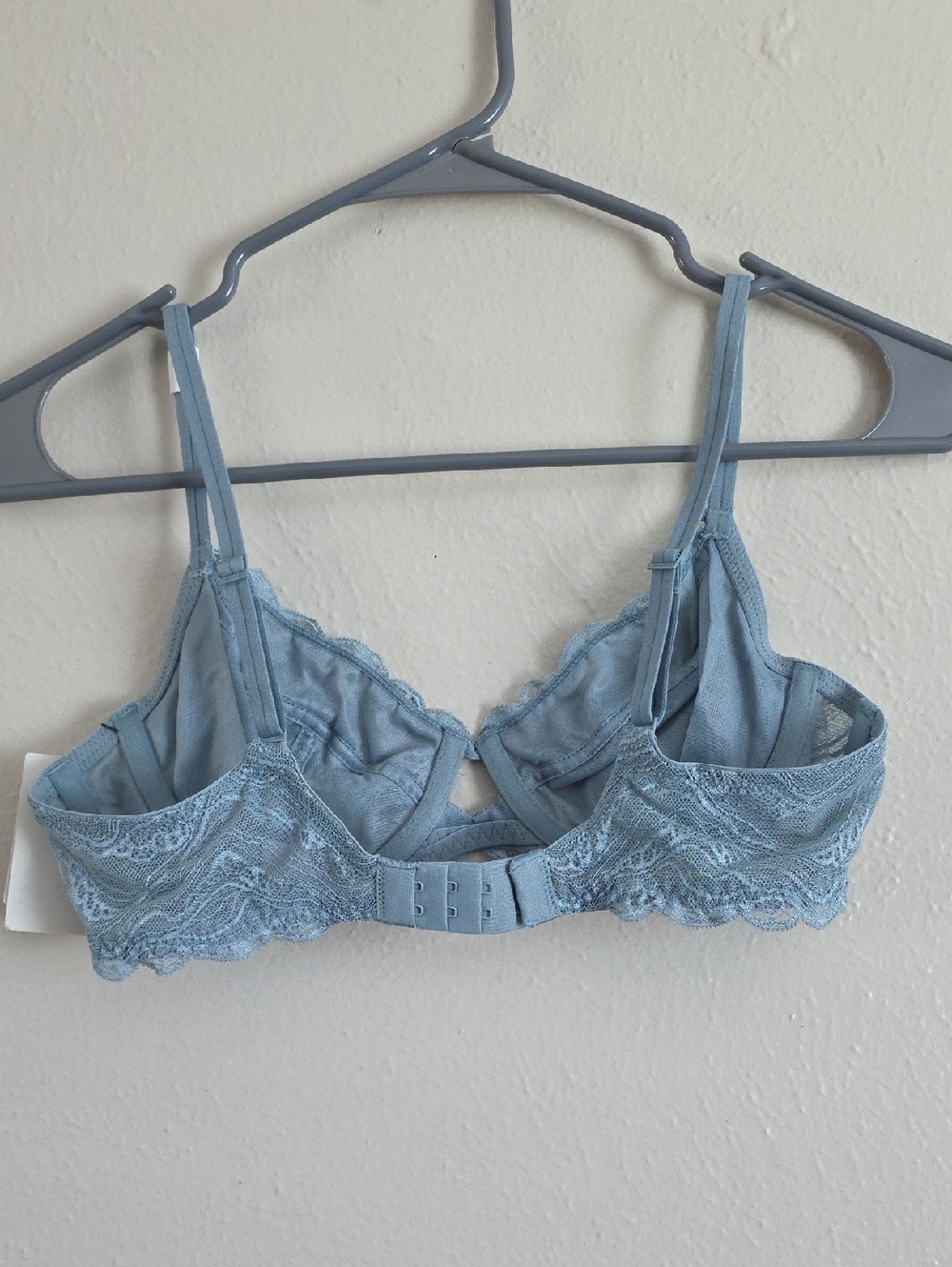 Calvin Klein Dusty Blue Lace Underwire Bra - Picture 4 of 4